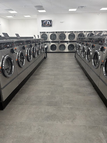 Beltline Bubbles Laundromat in Garland