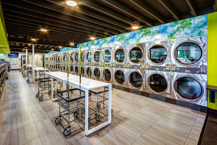Bubble Bee Washateria in Houston