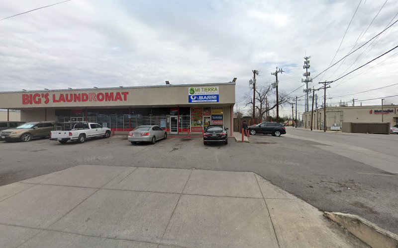 Coin laundry in San Antonio