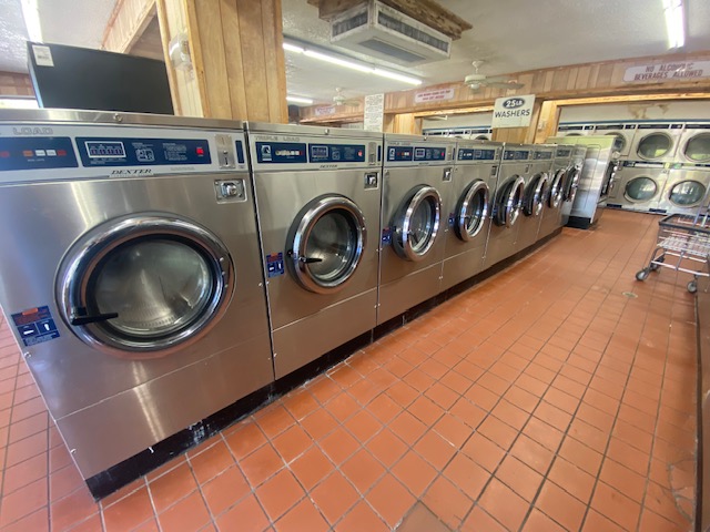 E-Z Wash in San Antonio