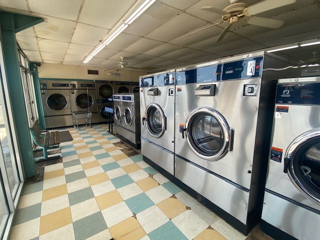 E-Z Wash in San Antonio