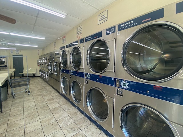 E-Z Wash in San Antonio