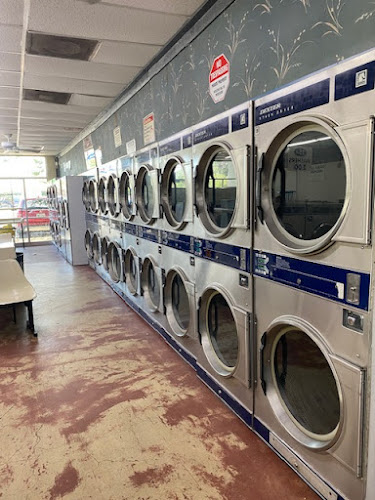 E-Z Wash in San Antonio