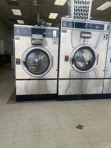E-Z Wash in San Antonio