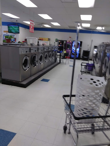 Family Washateria in Houston