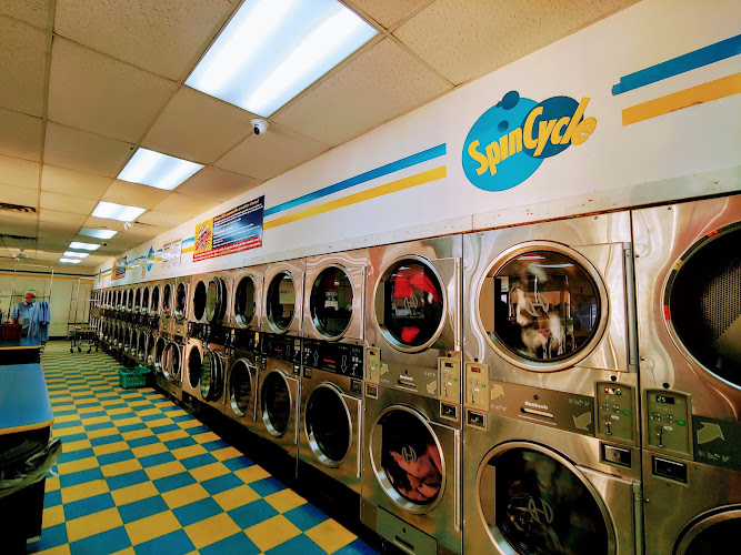 Galleria Area Laundromat in Houston