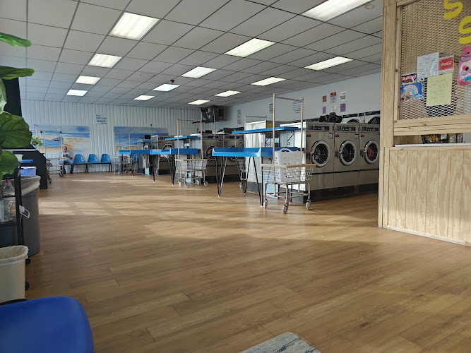 Harbor City Laundry in Aransas Pass