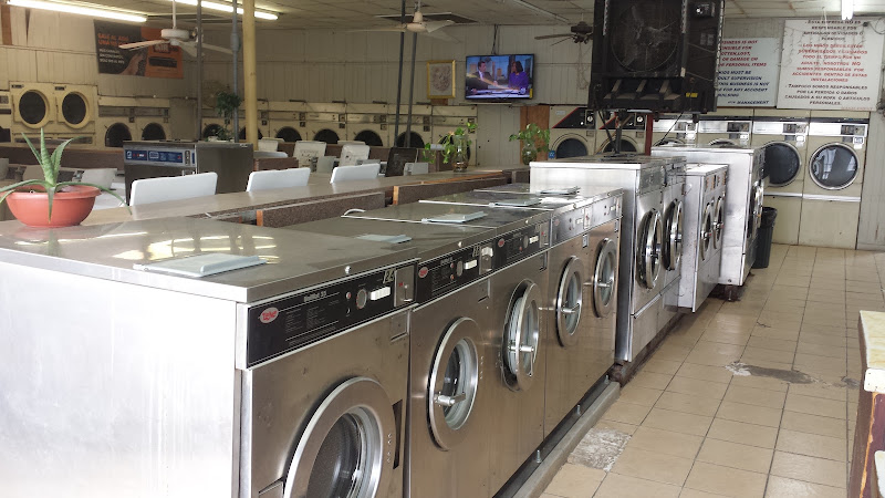 Hempstead Washateria in Houston