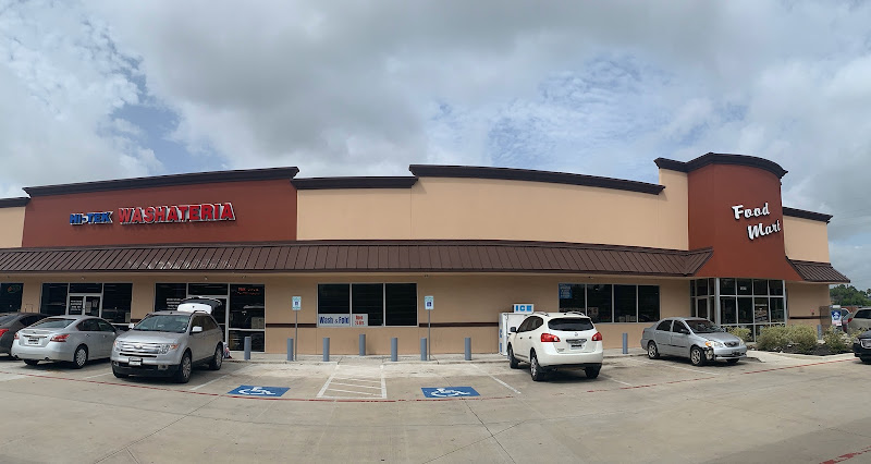 Hi Tek Kuykendahl Washateria in Houston