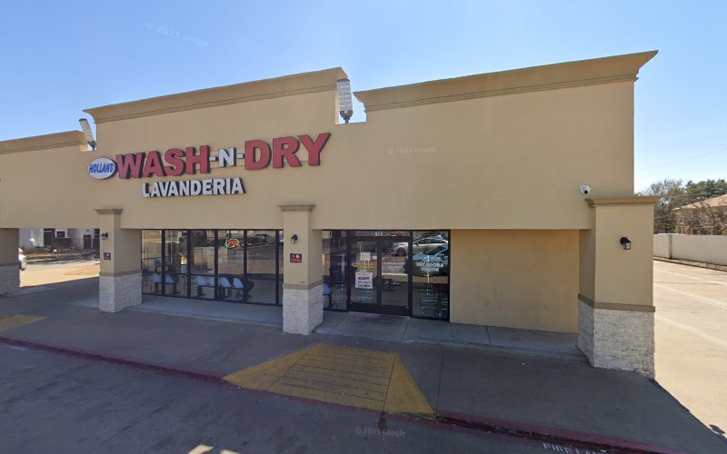 Holland wash-n-dry in Arlington
