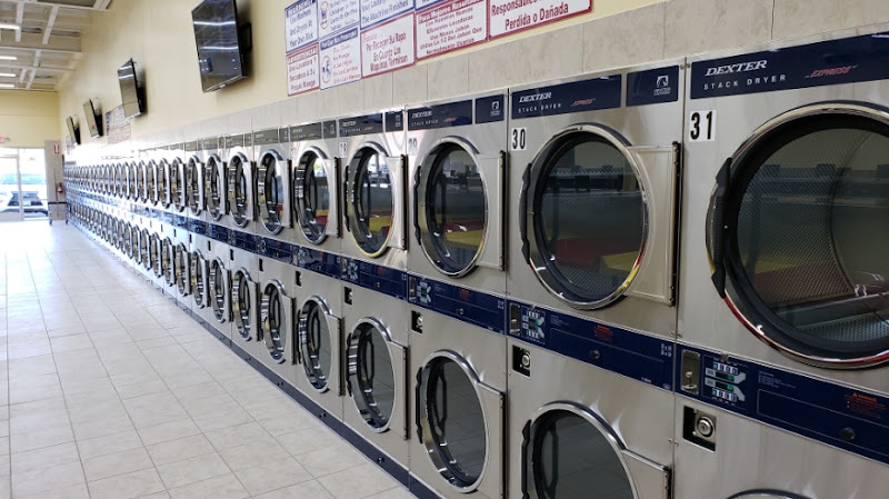 La Bonita Wash & Dry in Arlington