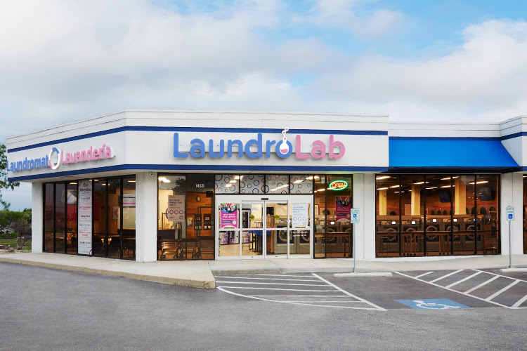 LaundroLab Laundromat in San Antonio