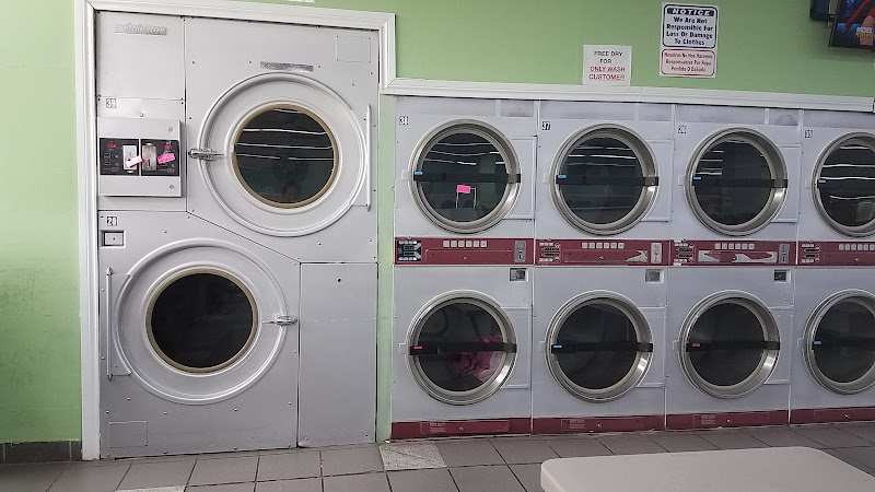 Laundromat in Grand Prairie
