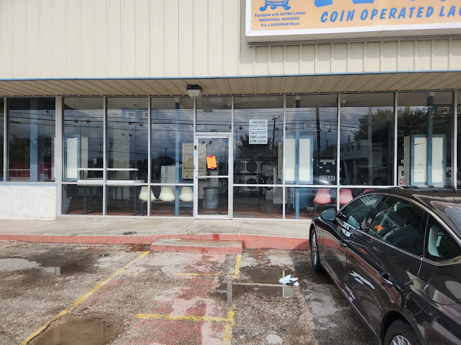 Laundromat in San Antonio