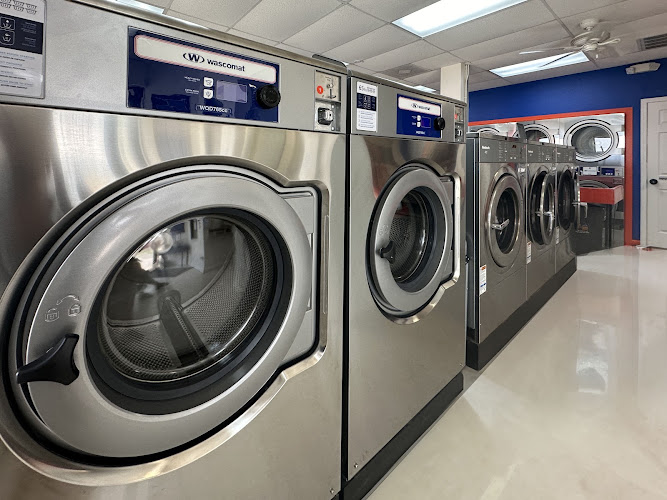 Laundry Land in Elsa