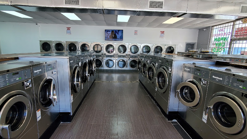 Laundry Room in Houston