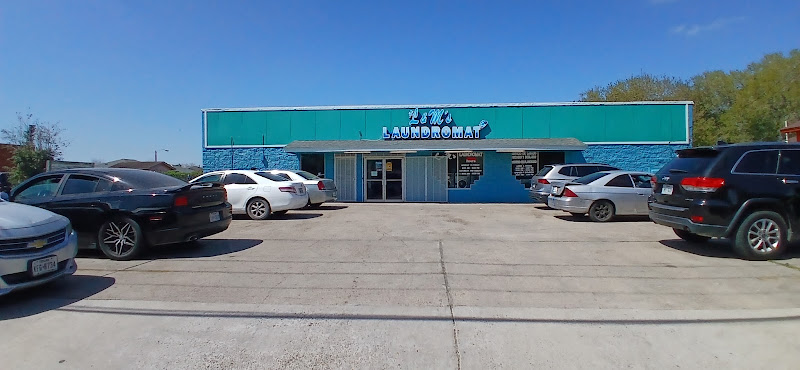 L&M's Laundromat in Brownsville