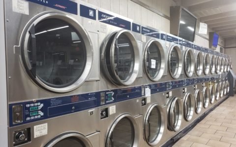 Local Laundry - Rainbow Laundromat & Washateria in San Antonio