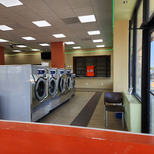 M & M Washateria in Houston