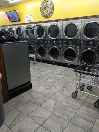 Magic Coin Laundry and Dry Cleaning in Dallas