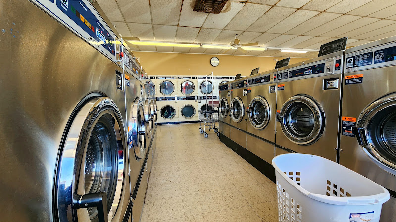 Memphis Laundry in Lubbock
