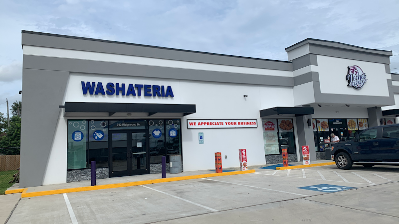 Neches Washateria in Port Neches