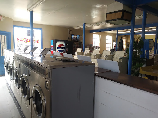 Prontowash Laundromat in El Paso