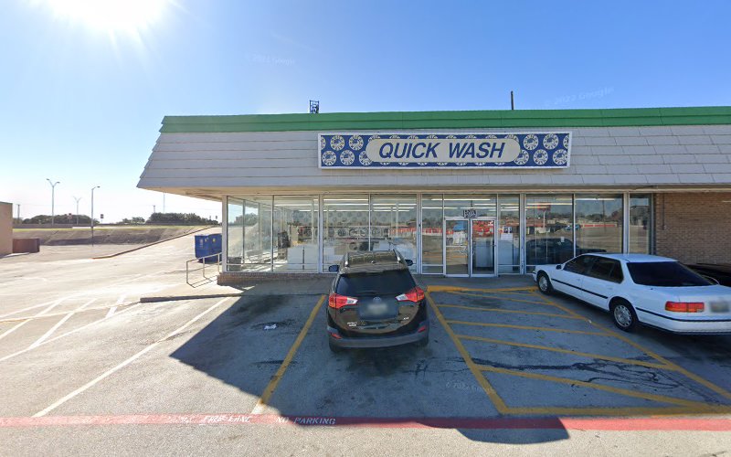 Quick Wash (Laundromat) in Fort Worth