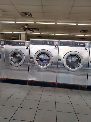 Rankin Washateria in Houston