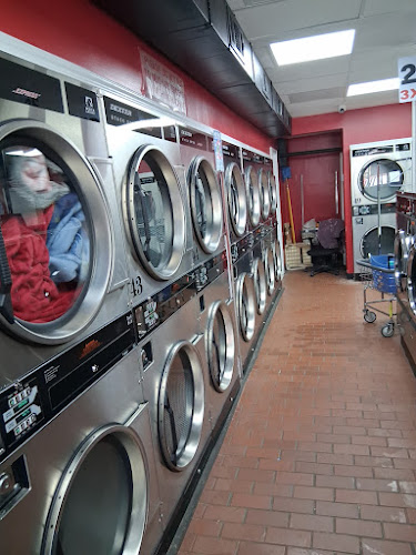 Seminary Laundromat in Fort Worth