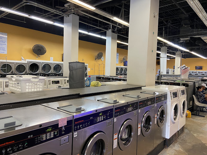 Spin City Laundry in Austin