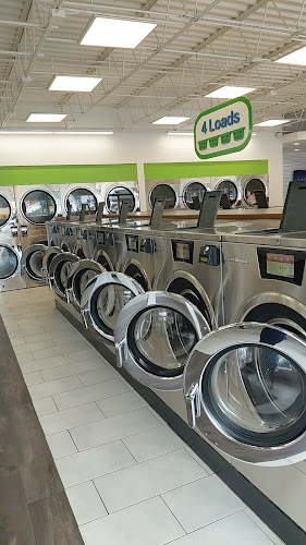 SpinXpress Laundry in Deer Park