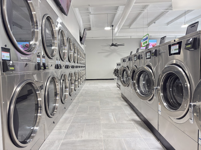 SpinXpress Laundry in Lubbock