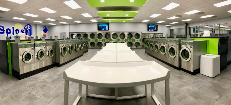 Splash Washateria & Dry Cleaner in Houston