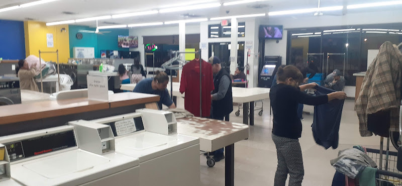Splish Splash Laundromat in Pharr