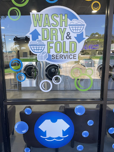 super clean washateria in Stafford