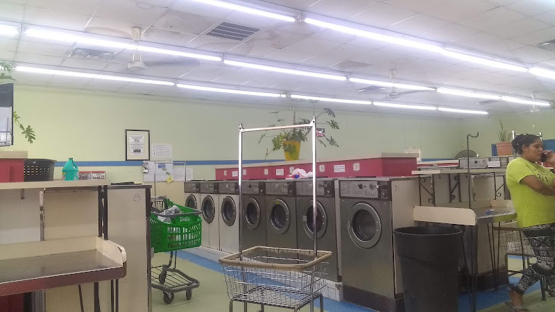 Tam Washateria in Houston