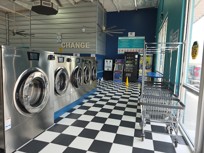 Texas Laundromat in San Juan
