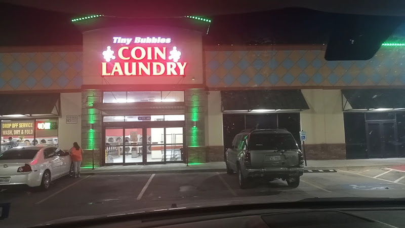 Tiny Bubbles Coin Laundry in Grand Prairie
