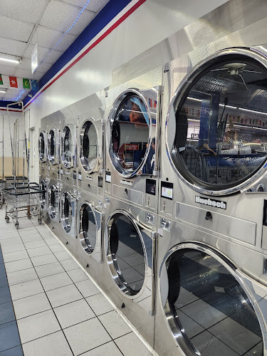 Wash Dry Lavanderia in Dallas