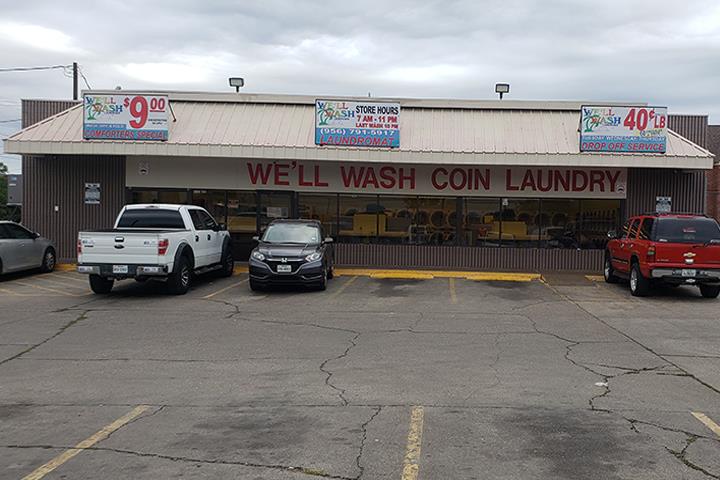 Wash Laundromat - N Arkansas Ave in Laredo