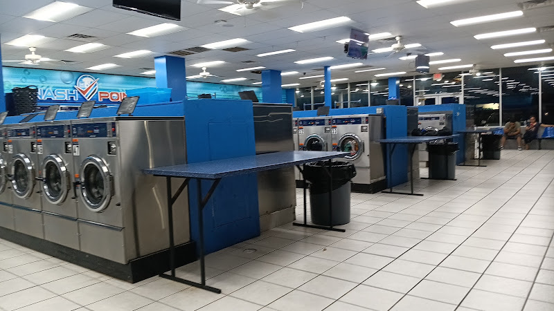 Washateria in Pasadena