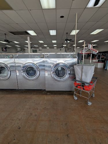 Washateria SuperWash Card Laundry in Odessa