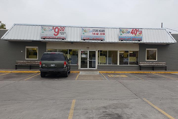 We'll Wash Laundromat - Park St. in Laredo