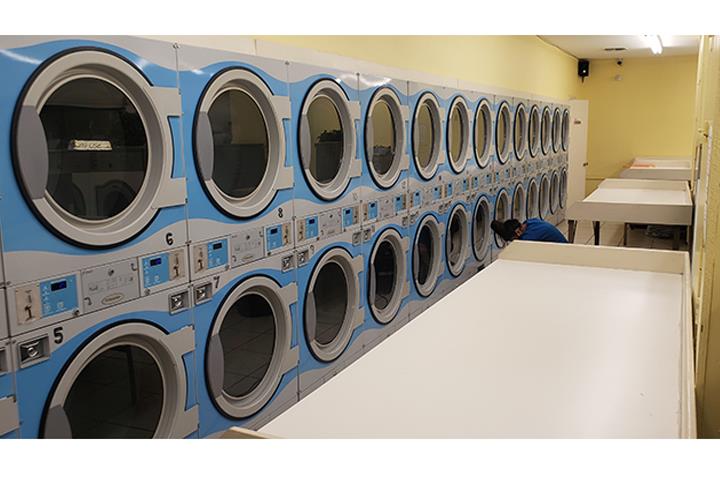 We'll Wash Laundromat in Laredo